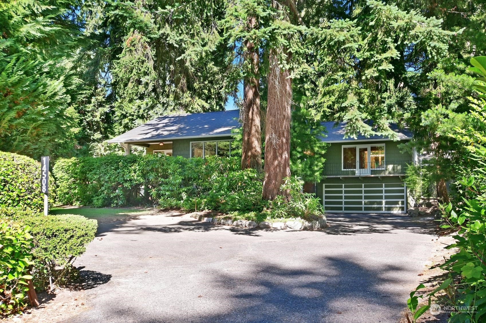 Property Photo:  14508 25th Avenue SW  WA 98166 