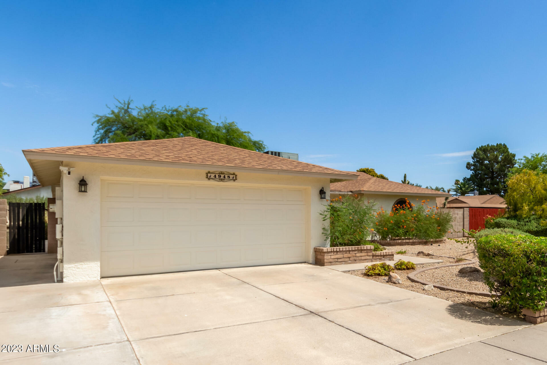 Property Photo:  4948 W Onyx Avenue  AZ 85302 