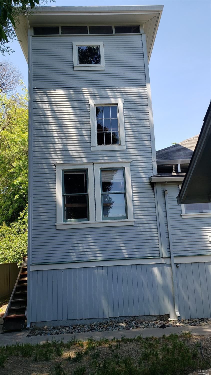 Property Photo:  521 Prince Avenue  CA 95448 