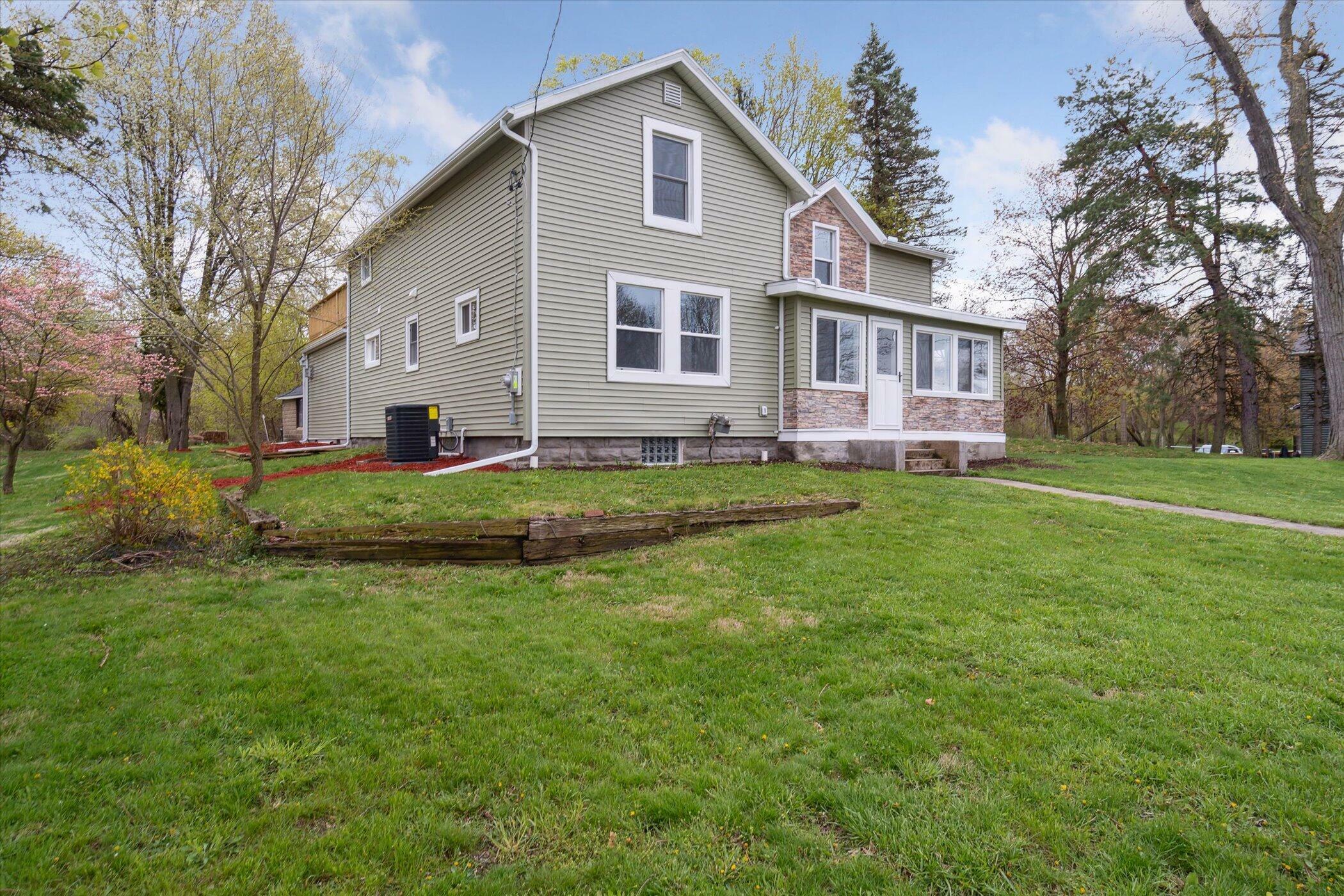 Property Photo:  2515 Cooper Street  MI 49201 