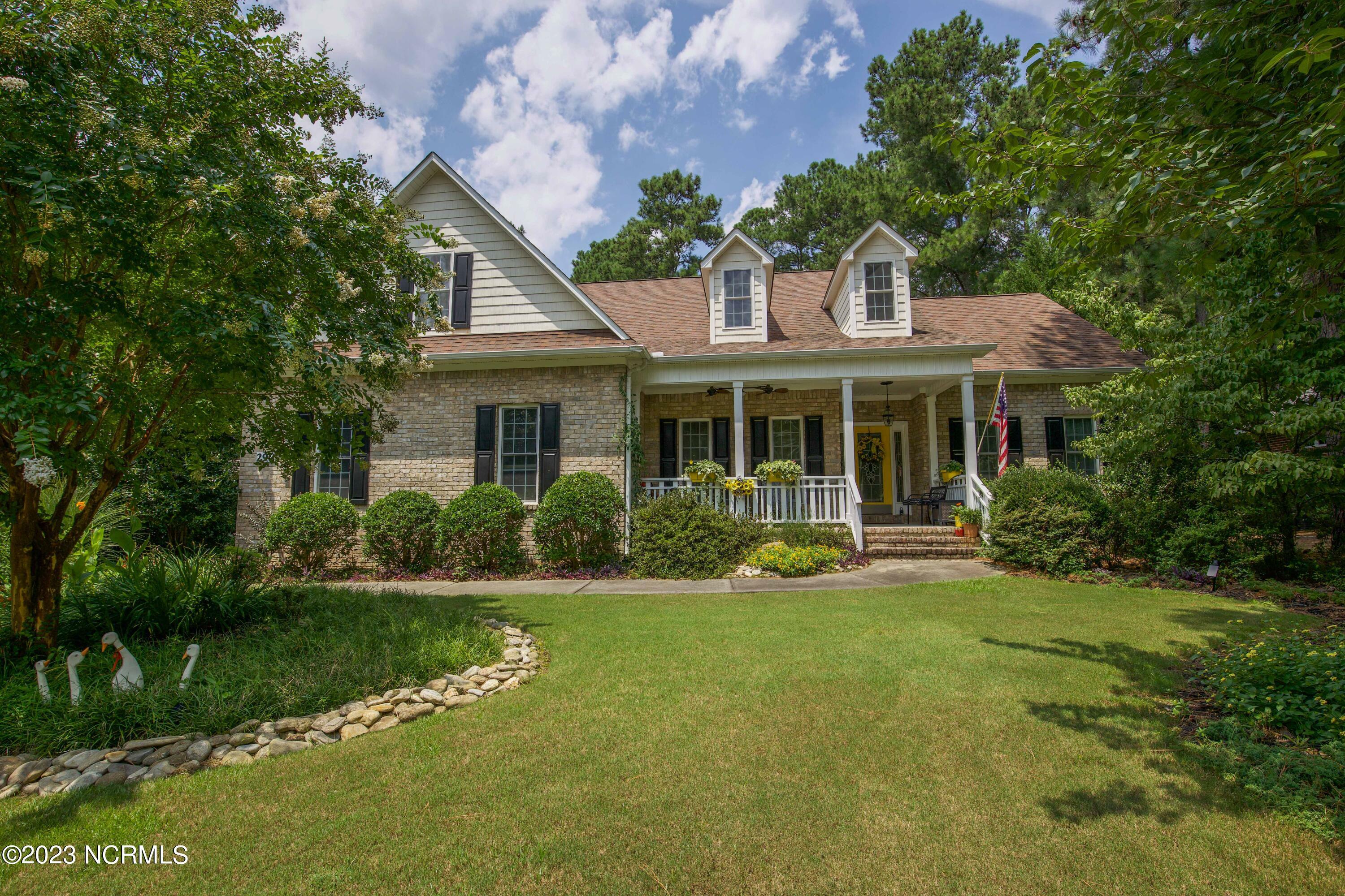 Property Photo:  290 St Andrews Drive  NC 28374 