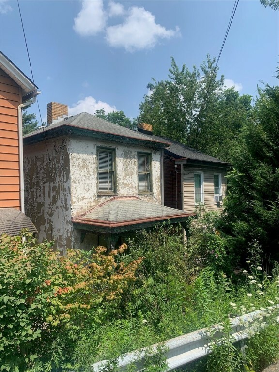 Property Photo:  622 Knapp Street  PA 15212 