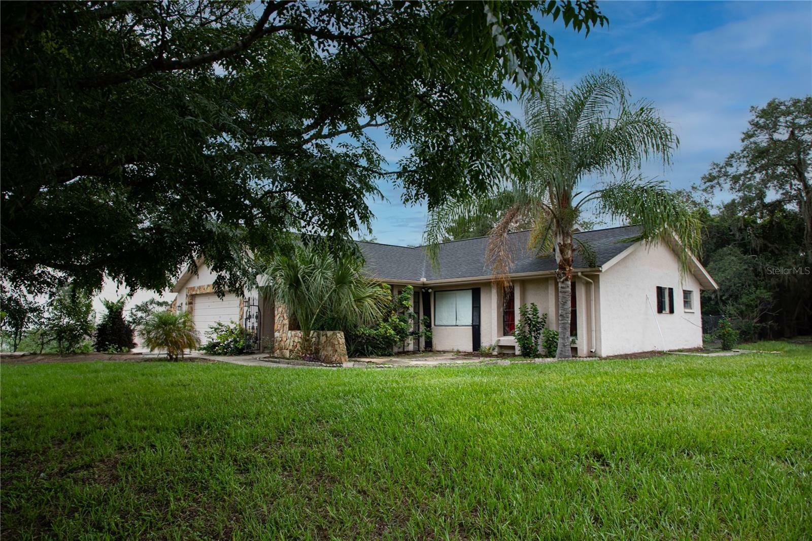 Property Photo:  2250 Evenglow Avenue  FL 34609 