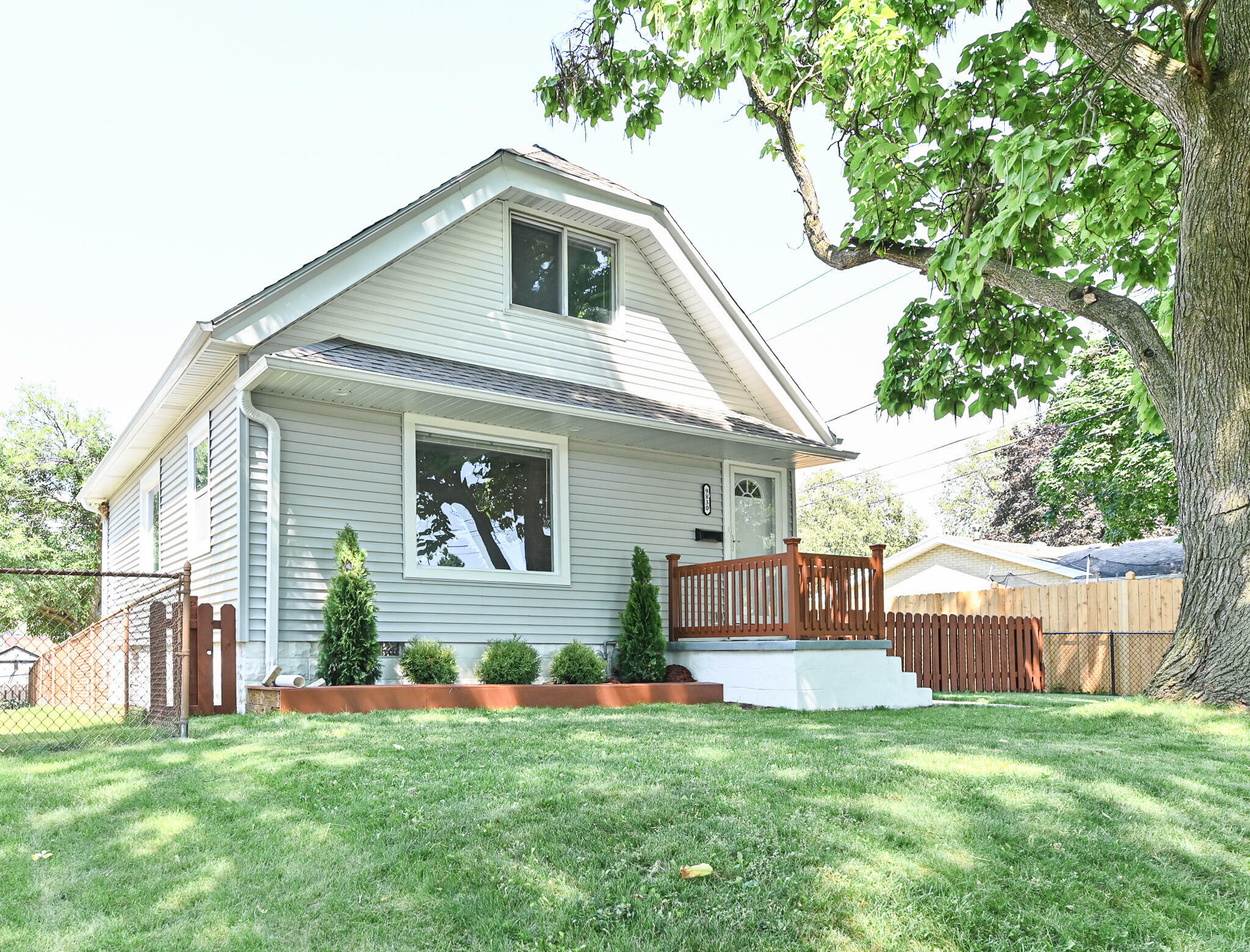 Property Photo: 9830 W Harrison Ave WI 53227