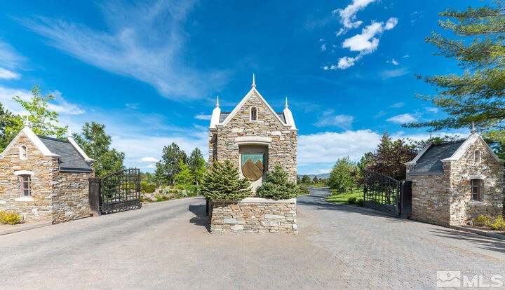 Property Photo: 5320 Nestle Court NV 89511
