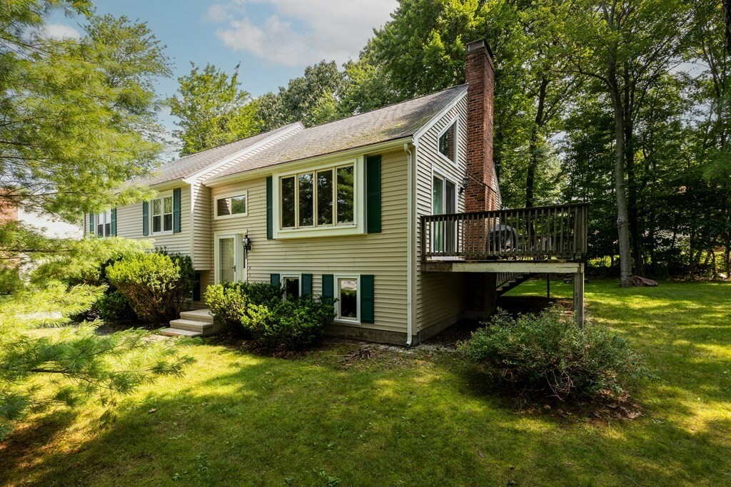 Property Photo:  6 Wachusett Dr  MA 01590 