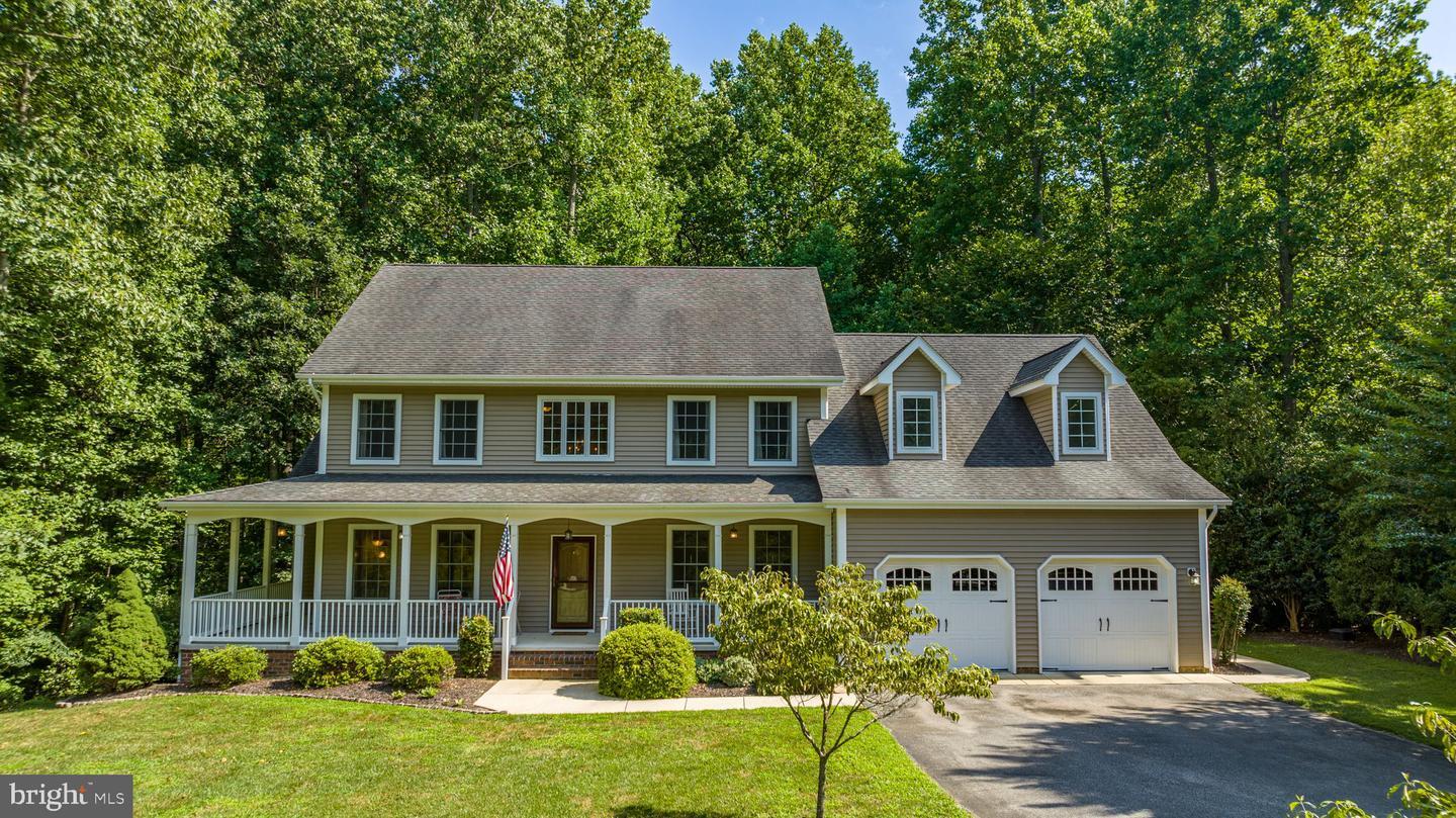 Property Photo: 46441 Porto Bello Court MD 20630
