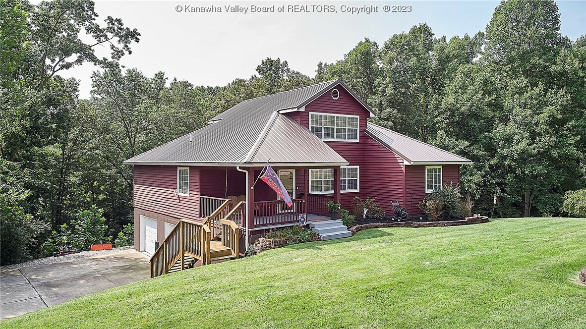 Property Photo:  20 Thoroughbred Road  WV 25560 