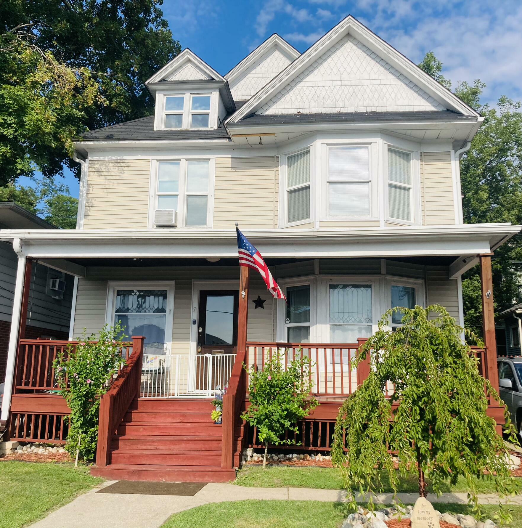 Property Photo: 7 N 5th Street MI 49120