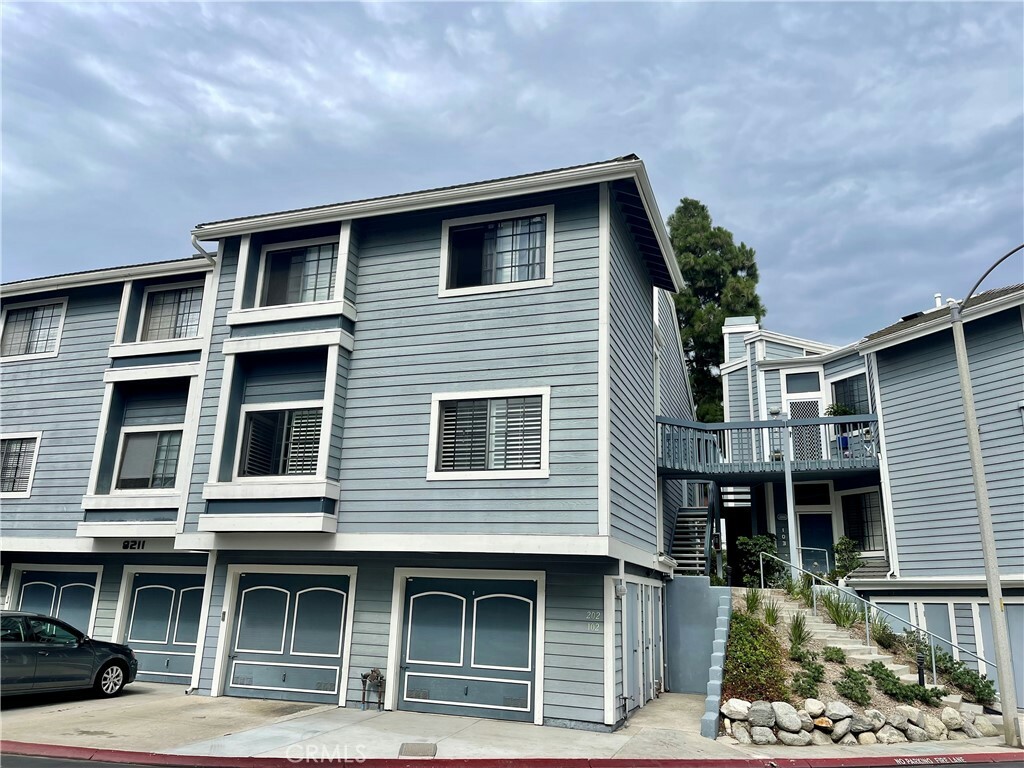 Property Photo:  8211 Mainsail Drive 202  CA 92646 