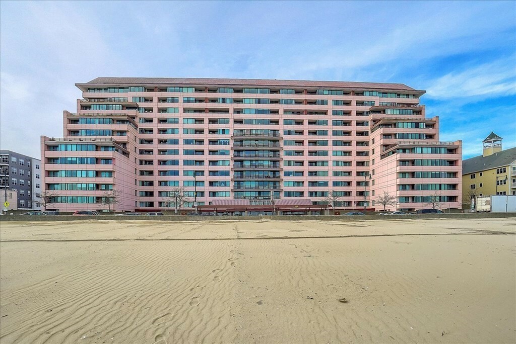 Property Photo: 350 Revere Beach Blvd 8R MA 02151