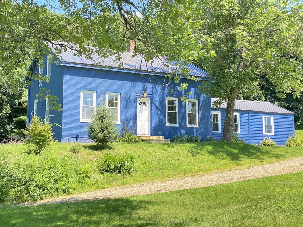 Property Photo:  22 Brookfield Road  MA 01535 