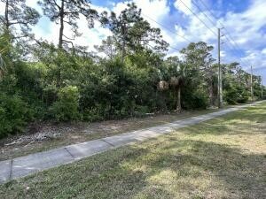 Property Photo:  5124 Turnpike Feeder Road  FL 34951 