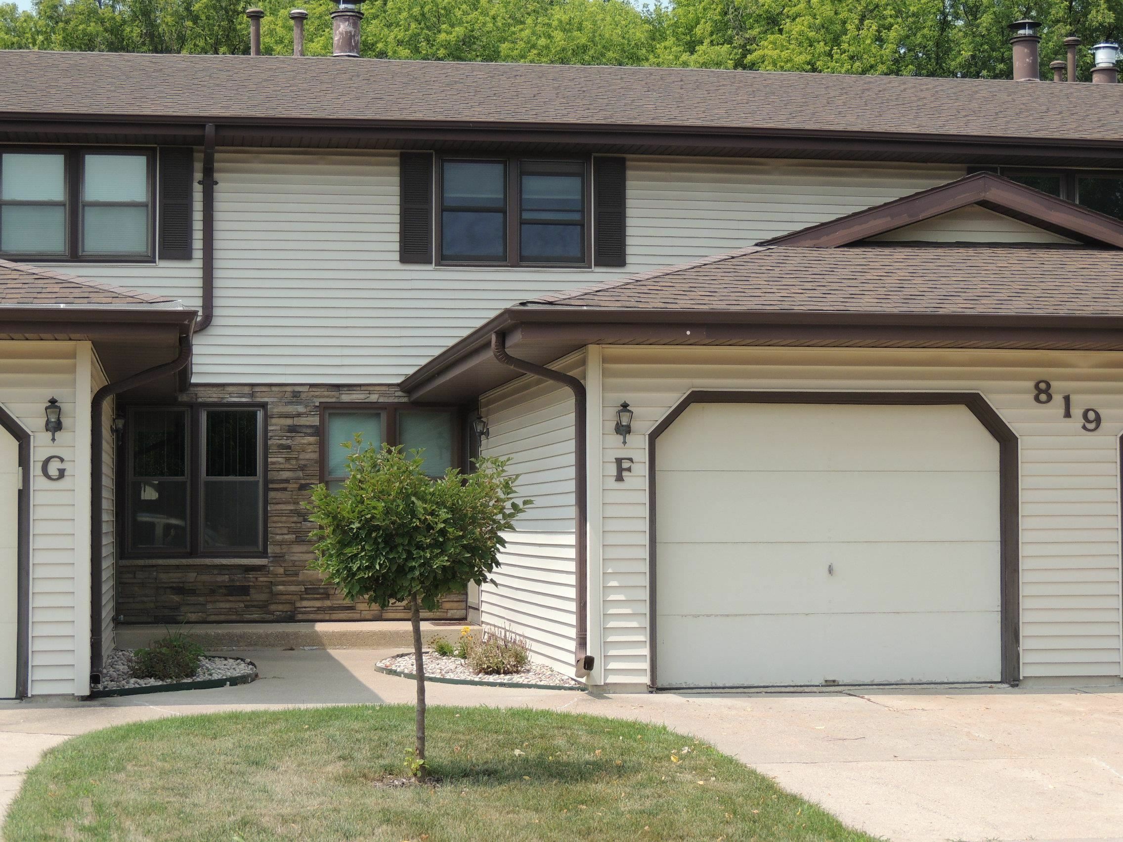 819 S Westhaven Place F  Appleton WI 54914-4472 photo