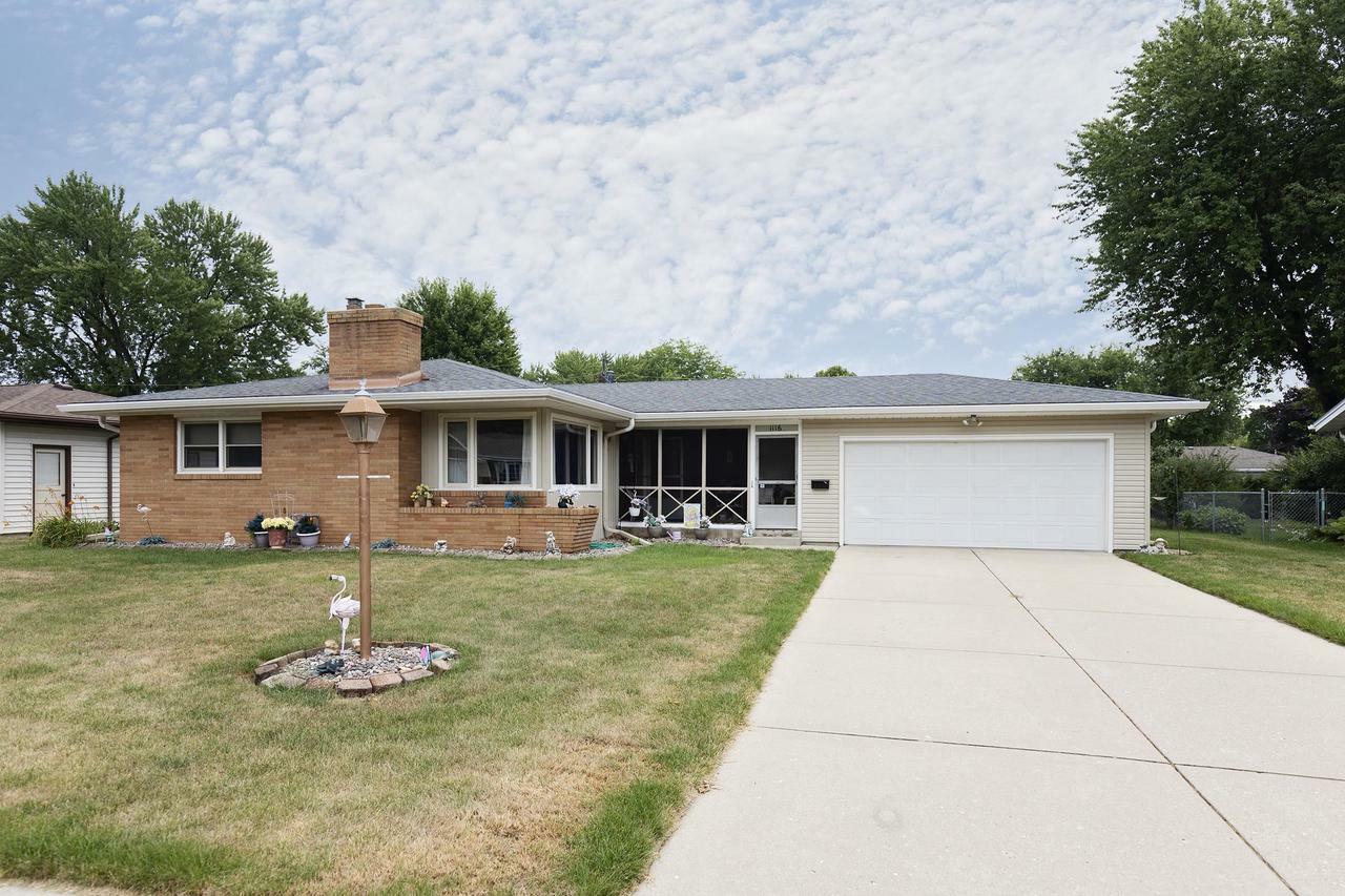 Property Photo:  1116 North Claremont Drive  WI 53545 