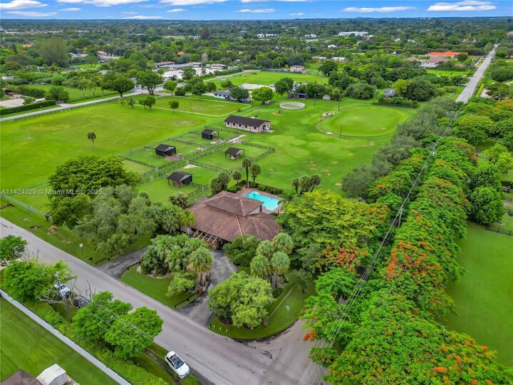 Property Photo:  12005 SW 64th St  FL 33183