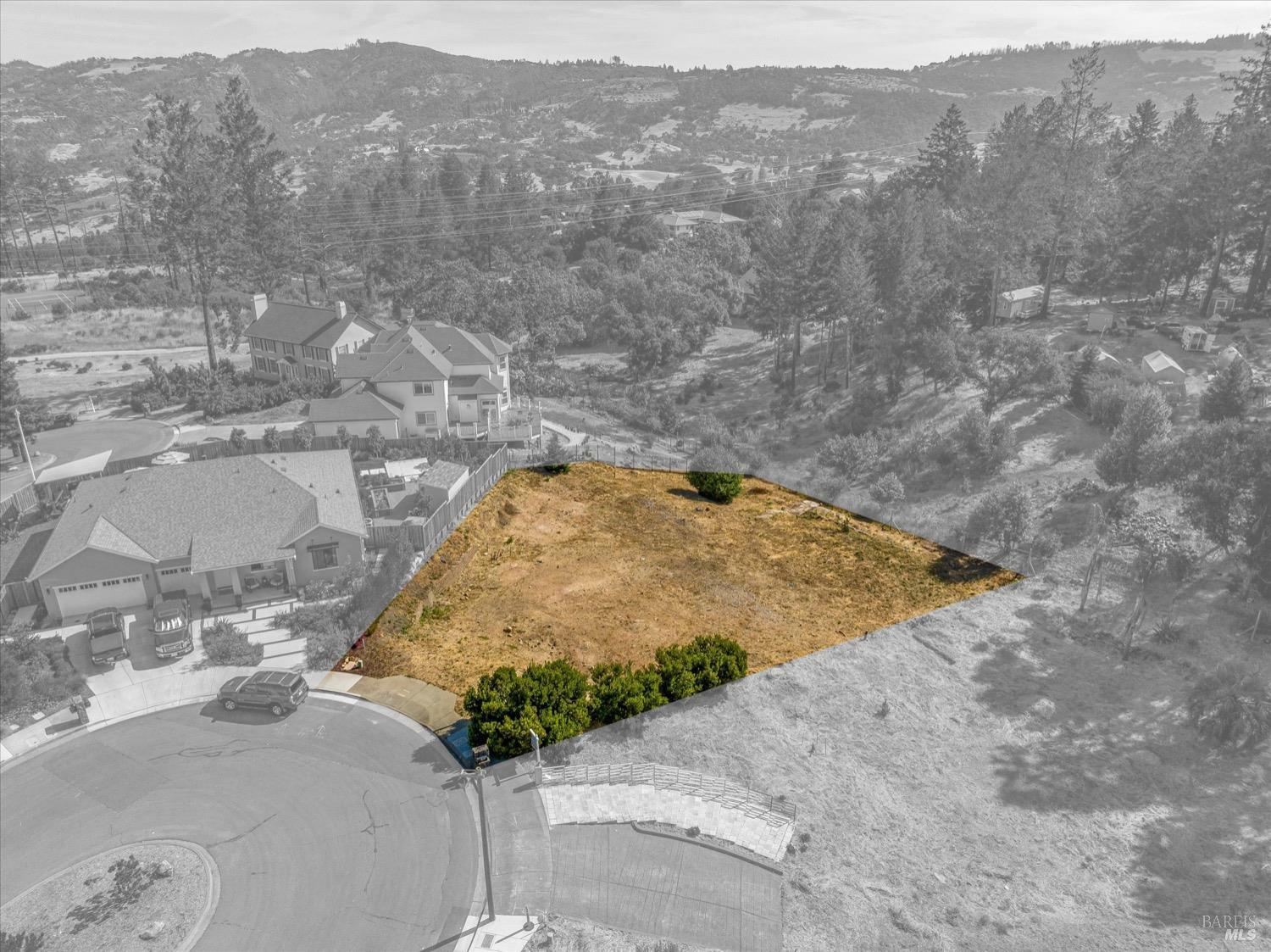 Property Photo: 2020 Eagle Court CA 95403