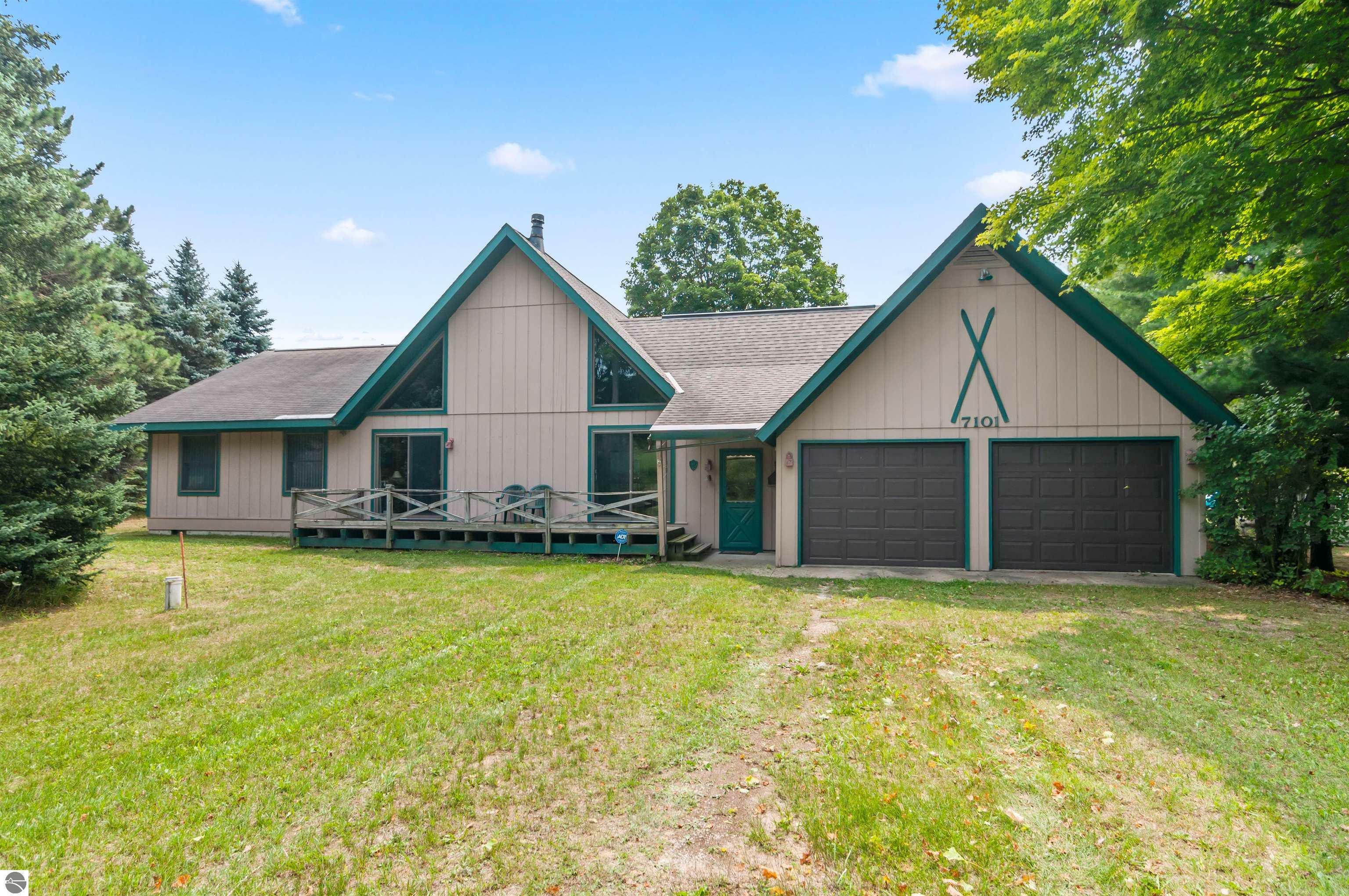 Property Photo:  7101 W 38 Road  MI 49601 