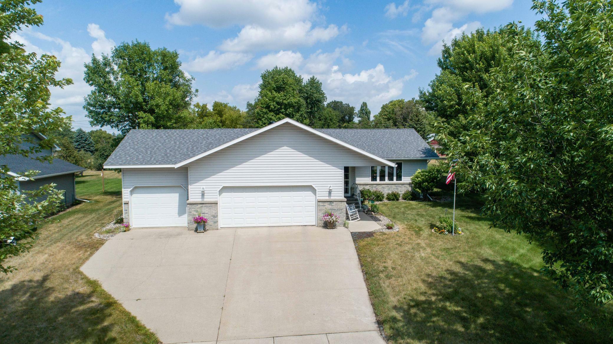 Property Photo:  1215 Greenfield Avenue  MN 56537 