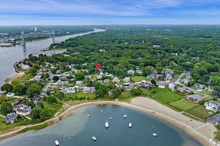 Property Photo:  25 Lamont Road  MA 02532 