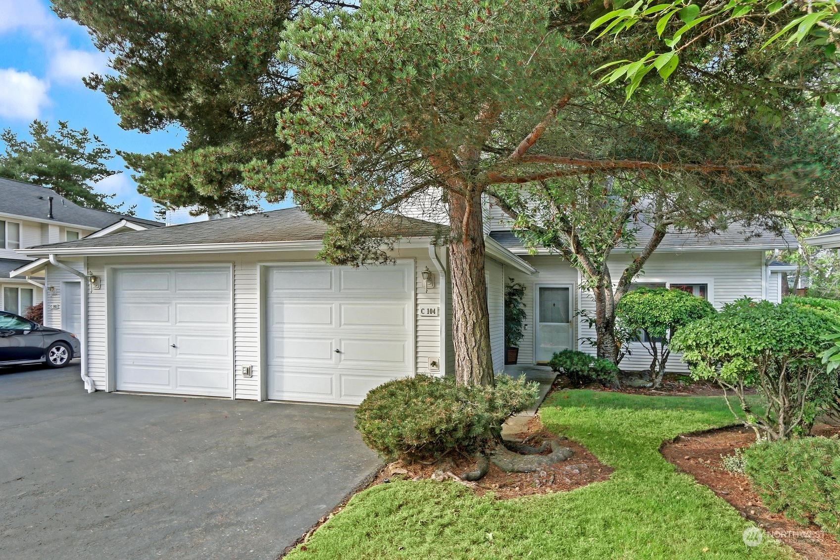 Property Photo:  217 112th Street SW C104  WA 98204 