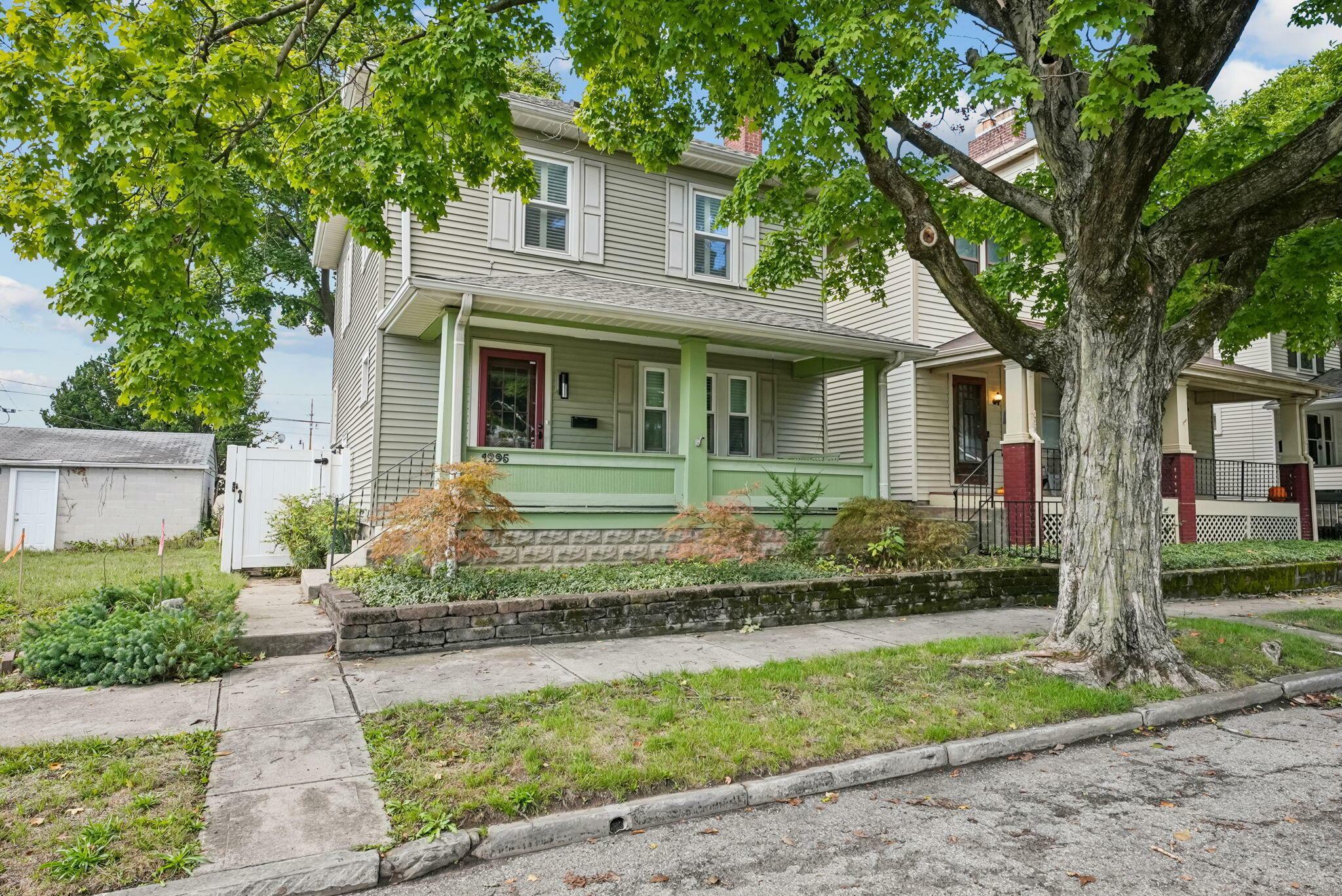 Property Photo:  1295 City Park Avenue  OH 43206 