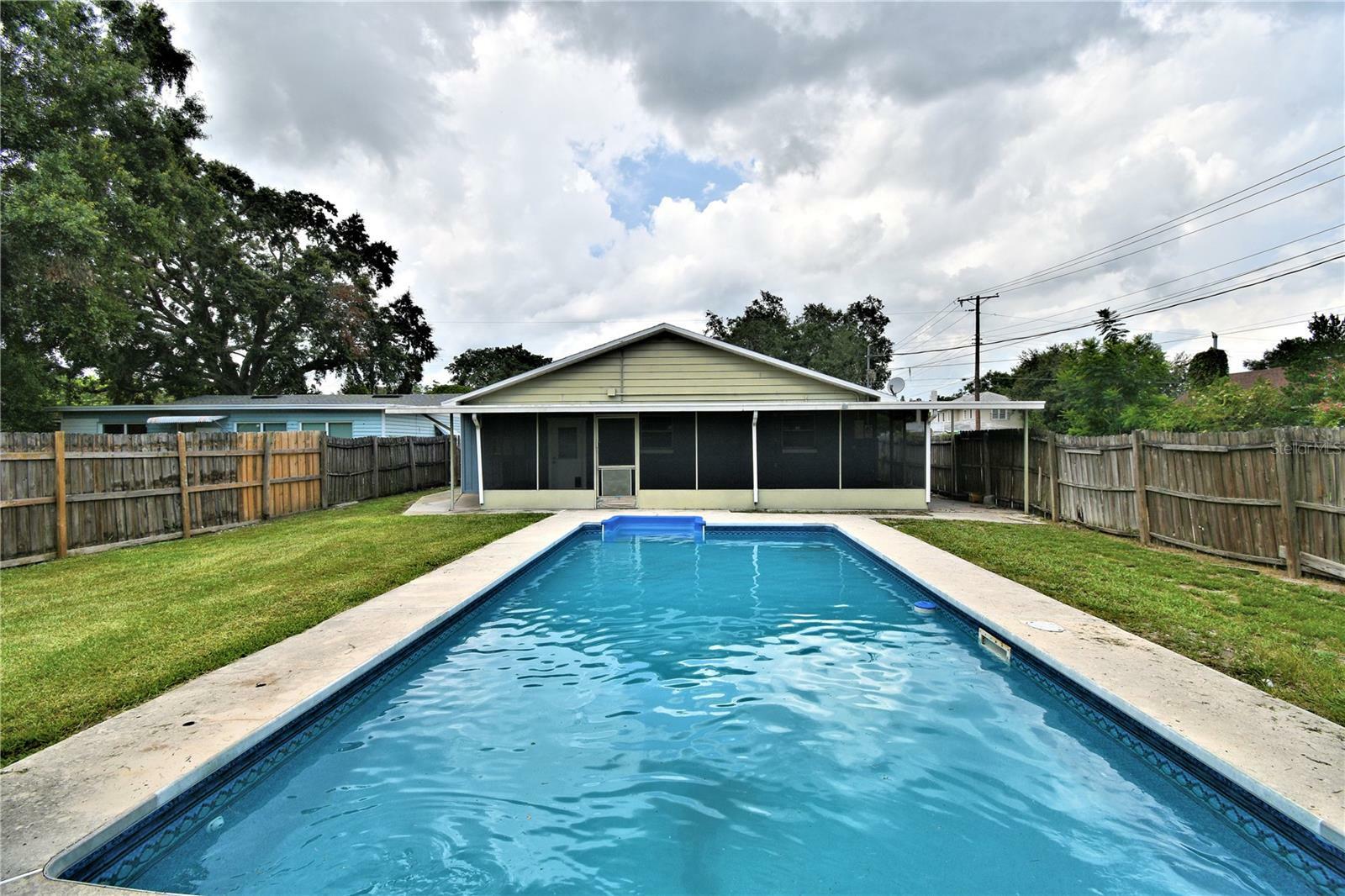 Property Photo:  2800 Avenue S NW  FL 33881 