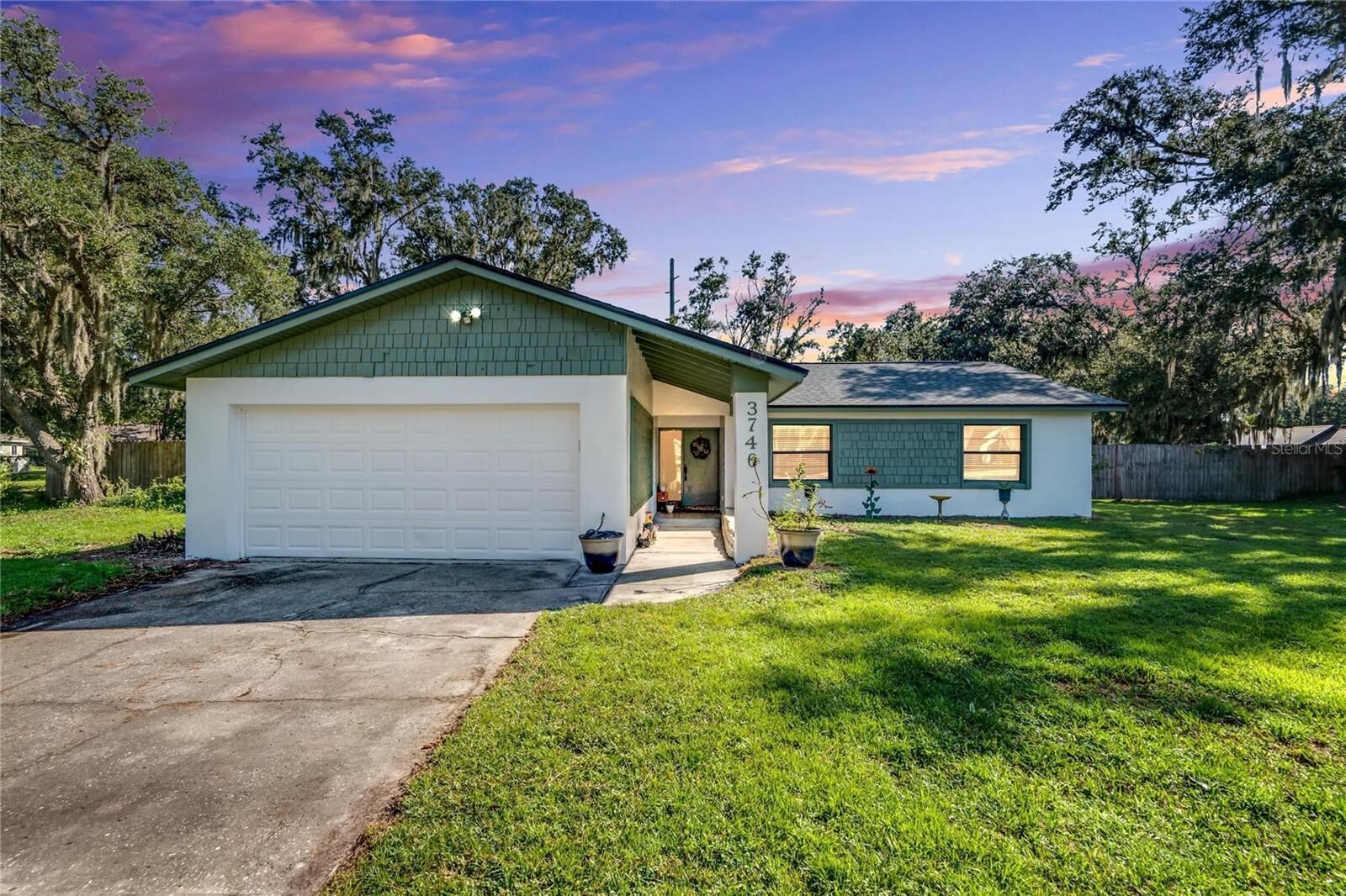 Property Photo:  3746 Sapphire Court  FL 33860 