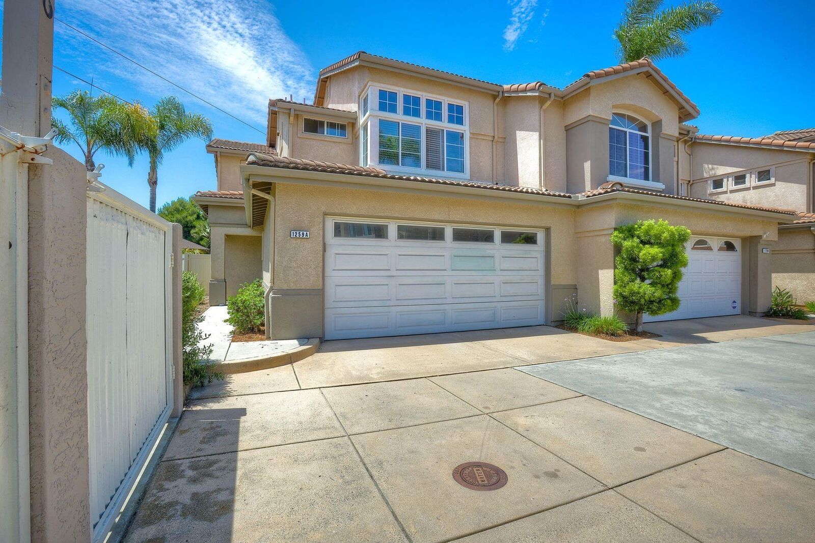 Property Photo:  1259 Natoma Way A  CA 92057 