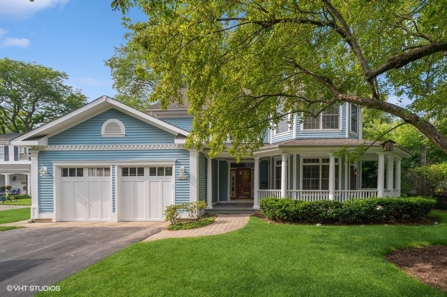 Property Photo:  2210 Schiller Avenue  IL 60091 