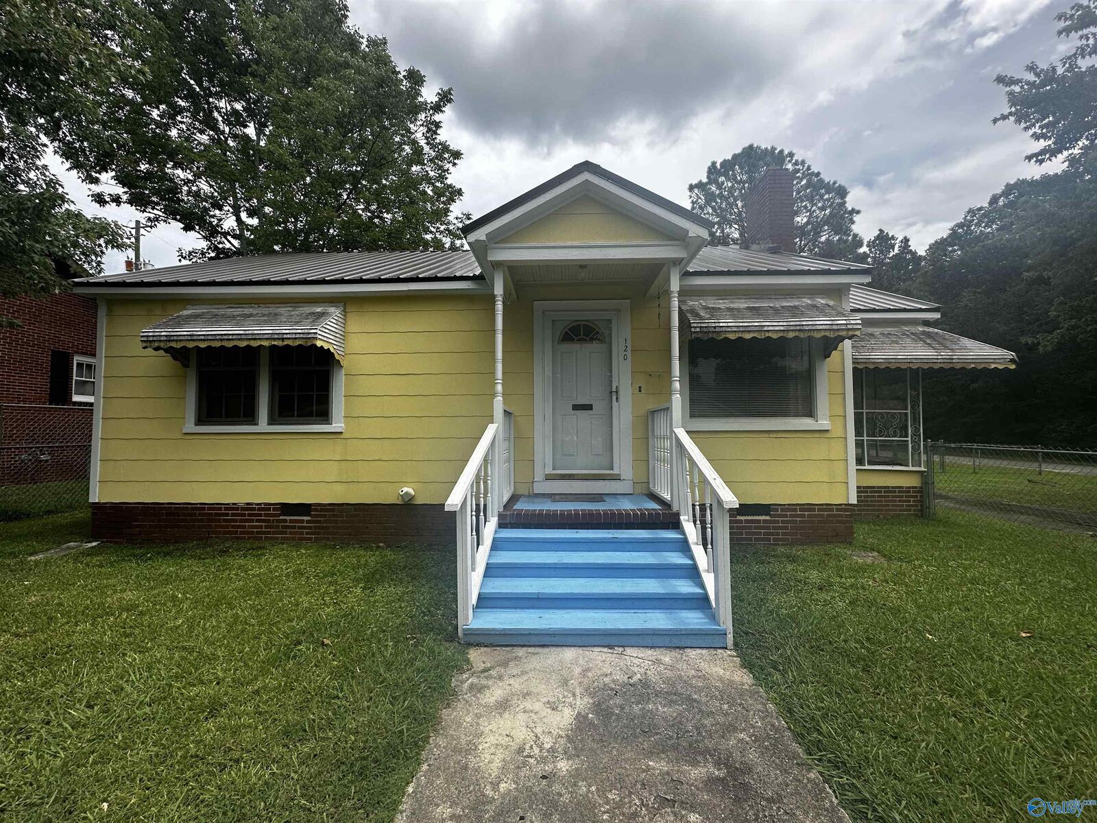 Property Photo: 120 Wilson Street AL 35904