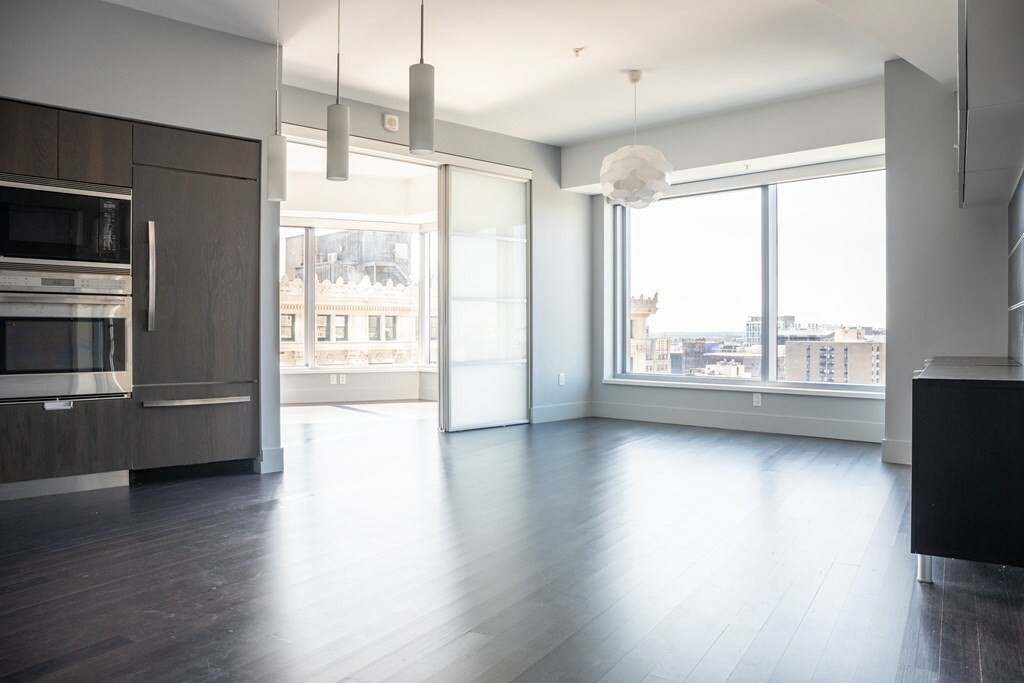 Property Photo:  110 Stuart Street 16H  MA 02116 