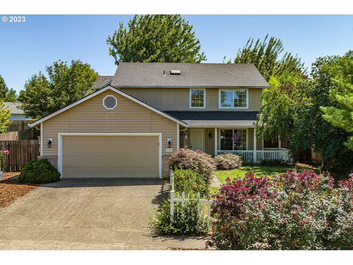 Property Photo:  3110 N Princeton St  OR 97132 