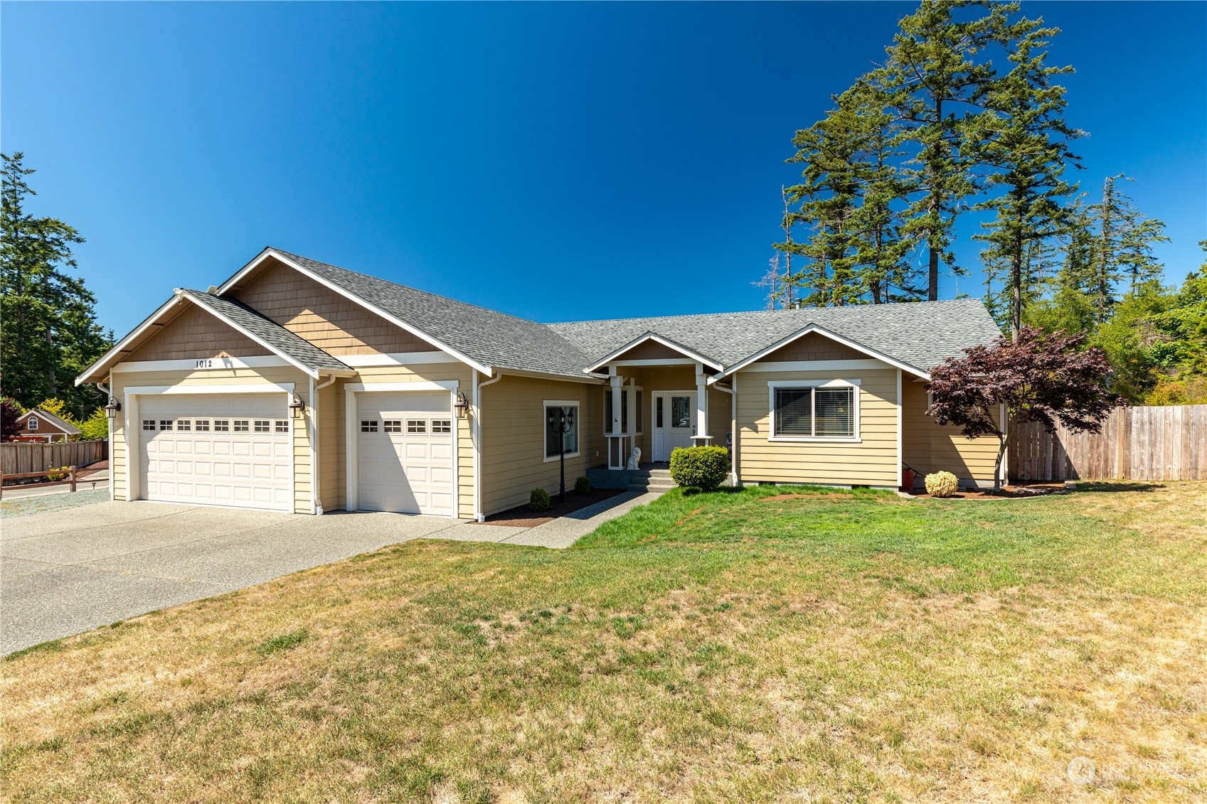 1012 Lyle Ridge Circle  Oak Harbor WA 98277 photo