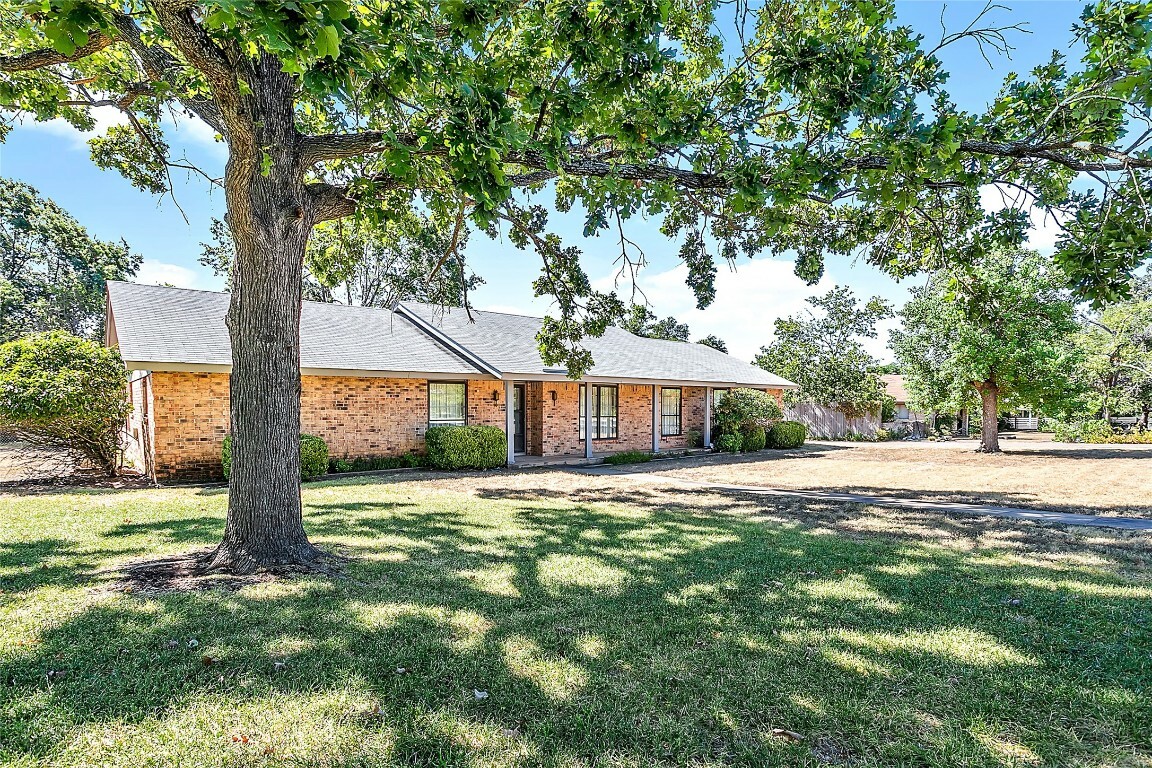 Property Photo:  12101 Mustang Chase  TX 78727 