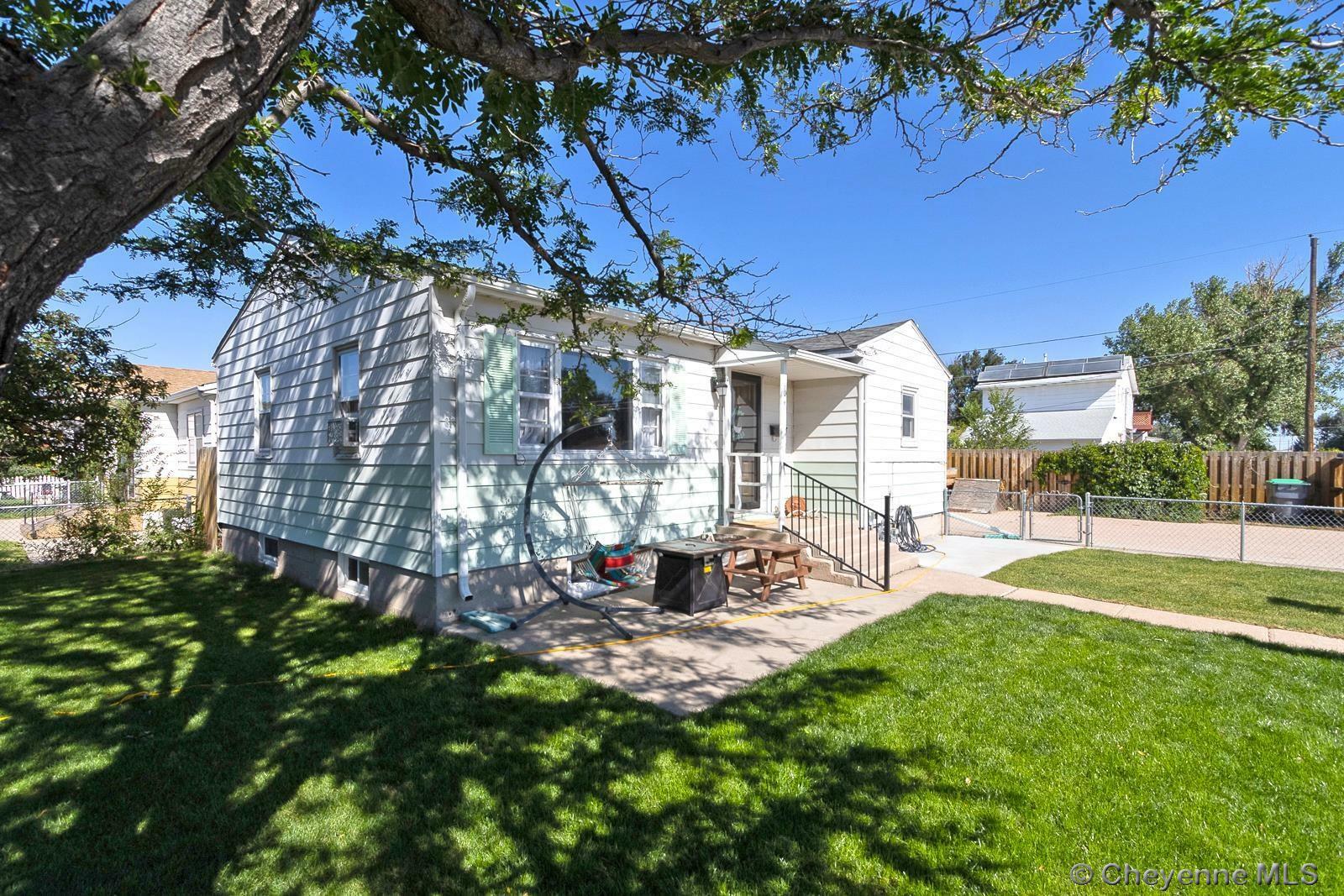 Property Photo:  904 Johnson Ave  WY 82001 