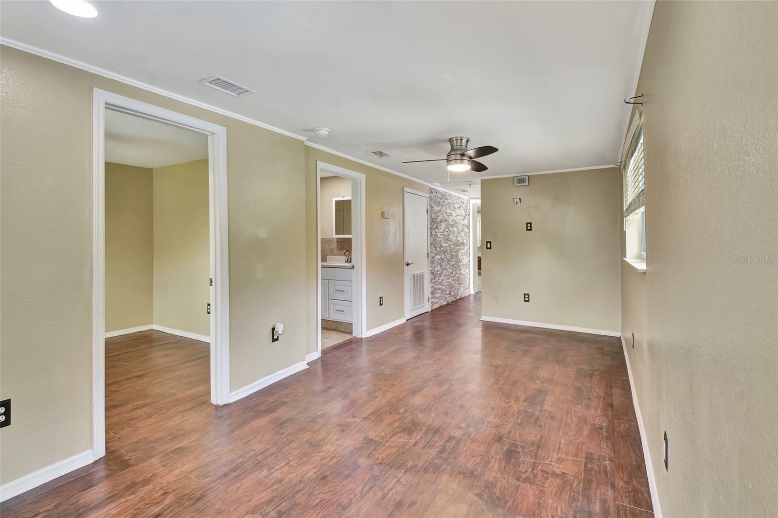 Property Photo:  920 S Parsons Avenue  FL 32720 