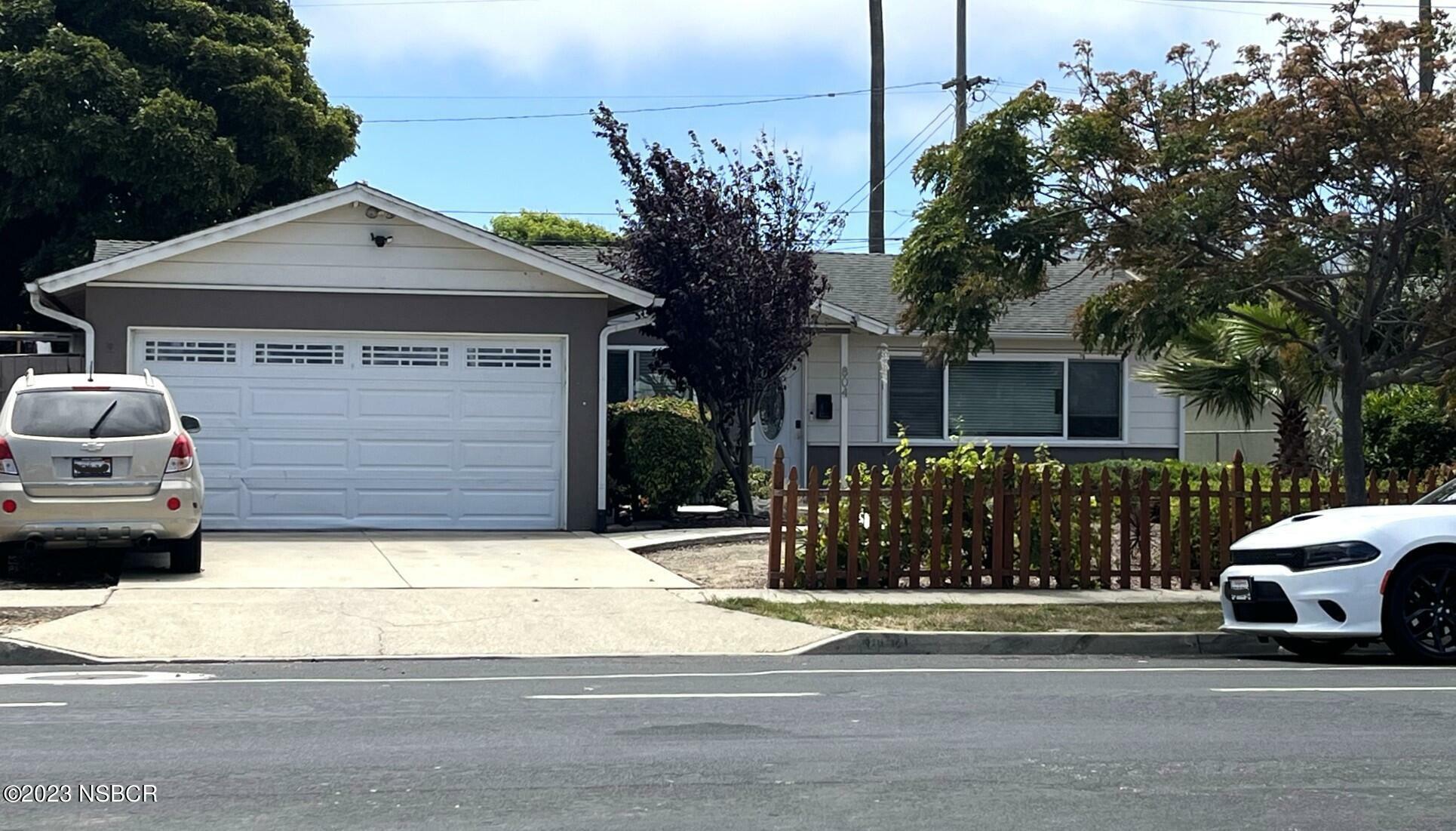 Property Photo: 804 W College Avenue CA 93436