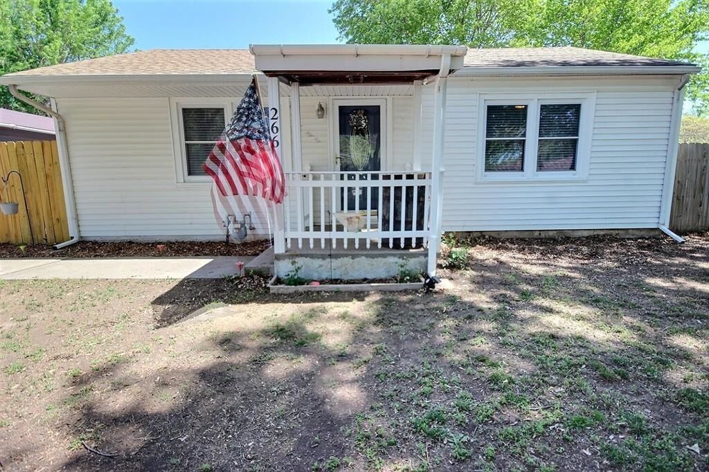Property Photo: 266 Van Arsdale Ave KS 67060