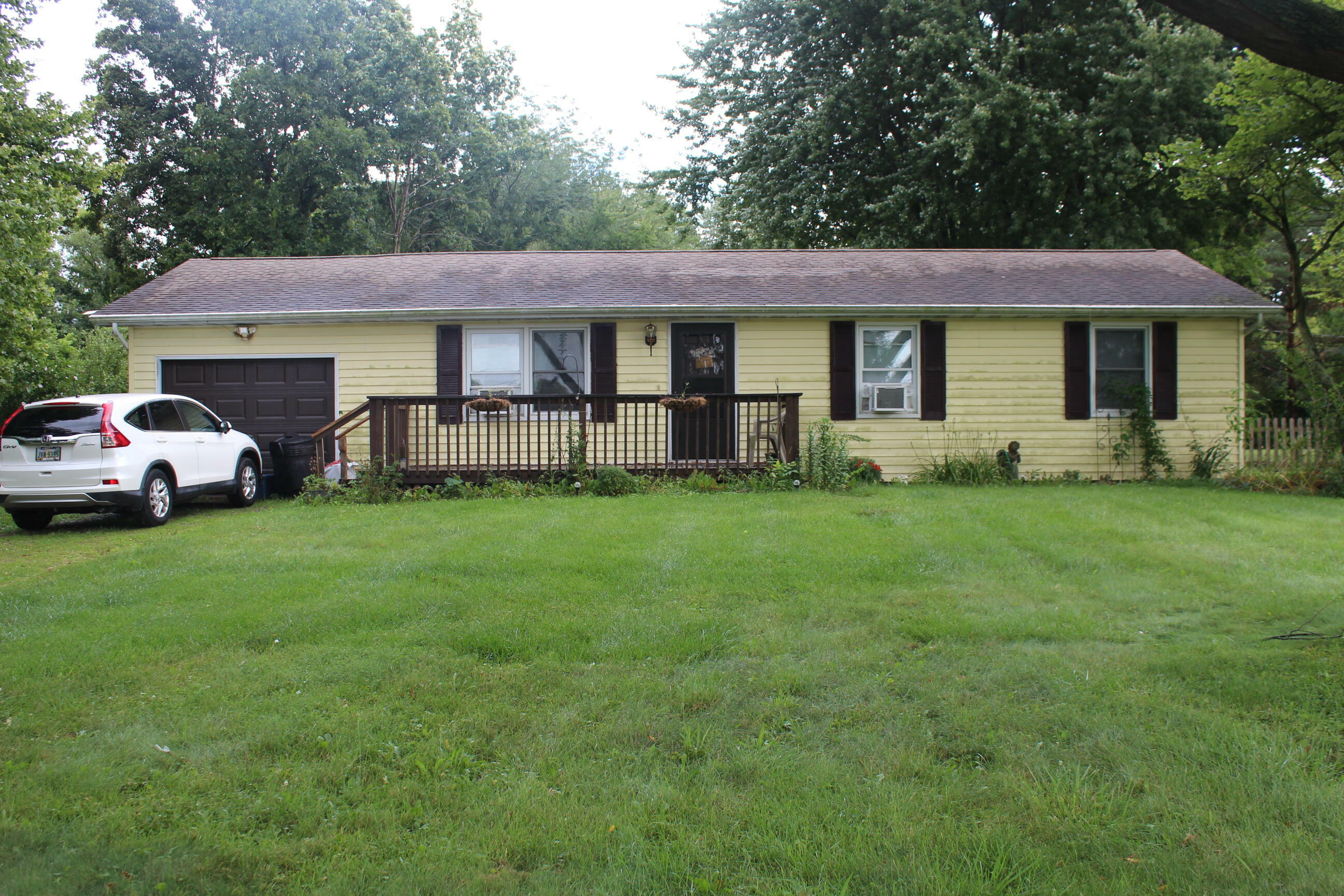 Property Photo:  1000 Buena Vista Road  OH 45369 