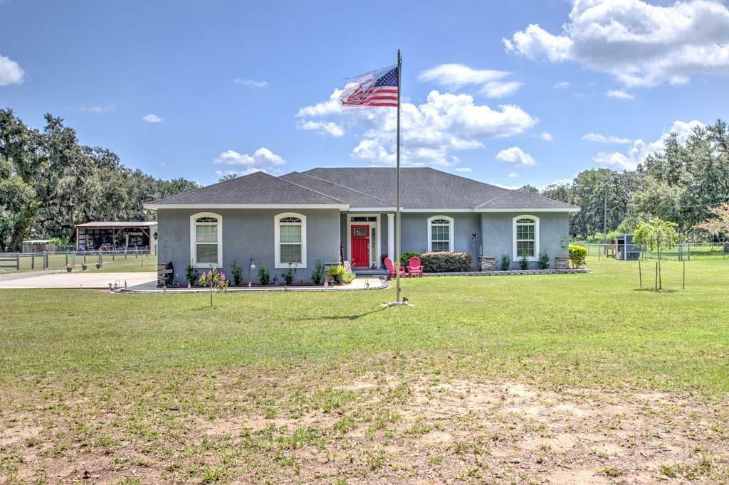 Property Photo:  3306 Charlie Taylor Road  FL 33565 