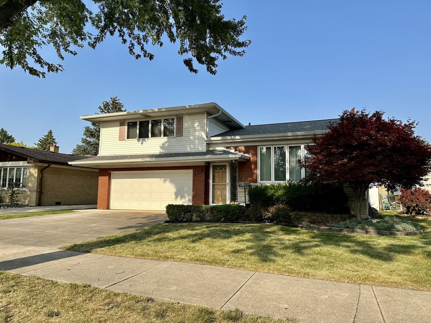 Property Photo:  10329 Lamon Avenue  IL 60453 