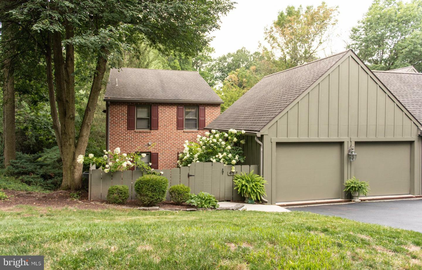 425 Drayer Drive  Hummelstown PA 17036 photo