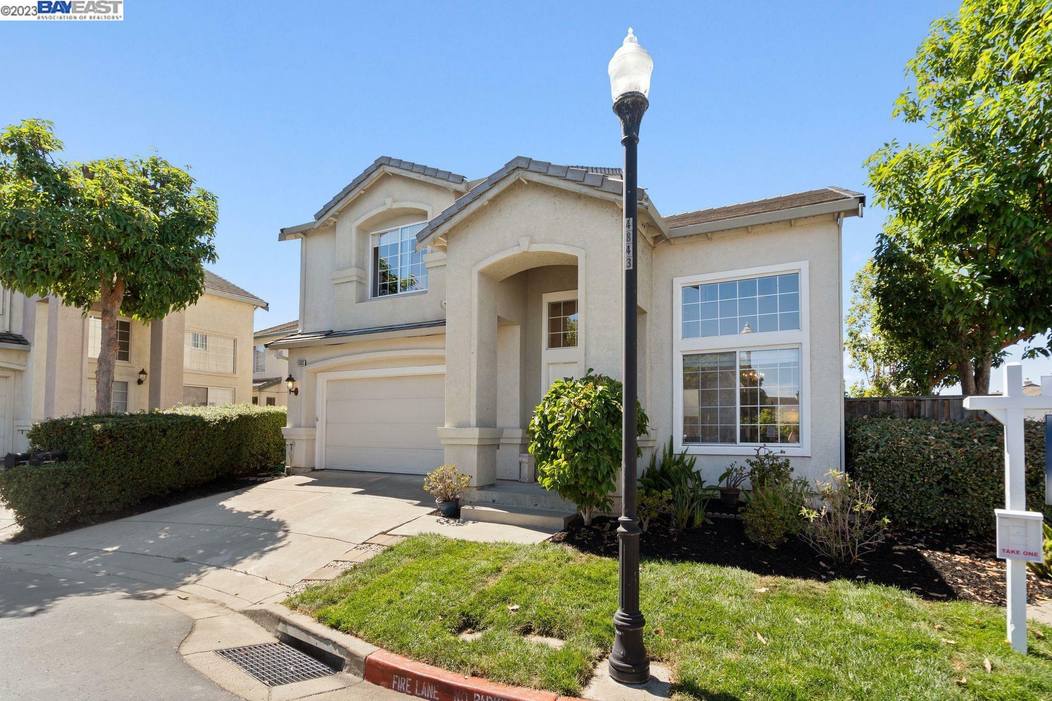 Property Photo:  15653 Fantail Ct  CA 94579 