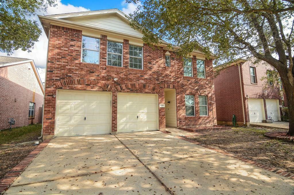 Property Photo:  20210 Cypresswood Glen  TX 77373 