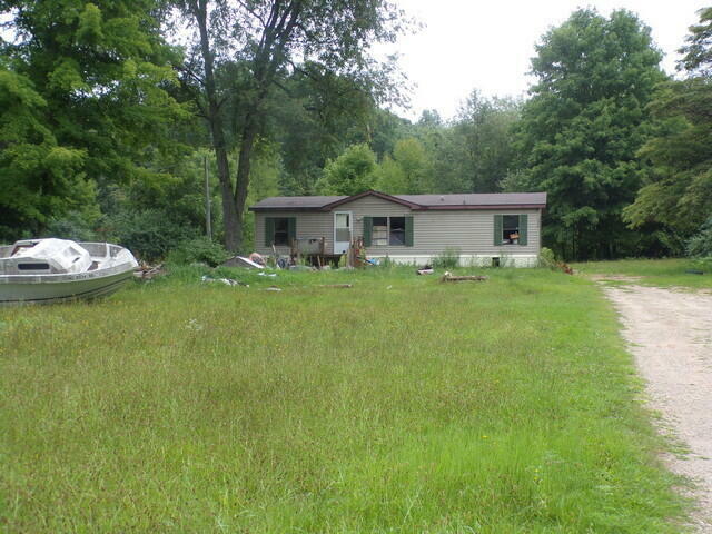 4976 N Maple Island Road  Hesperia MI 49421 photo