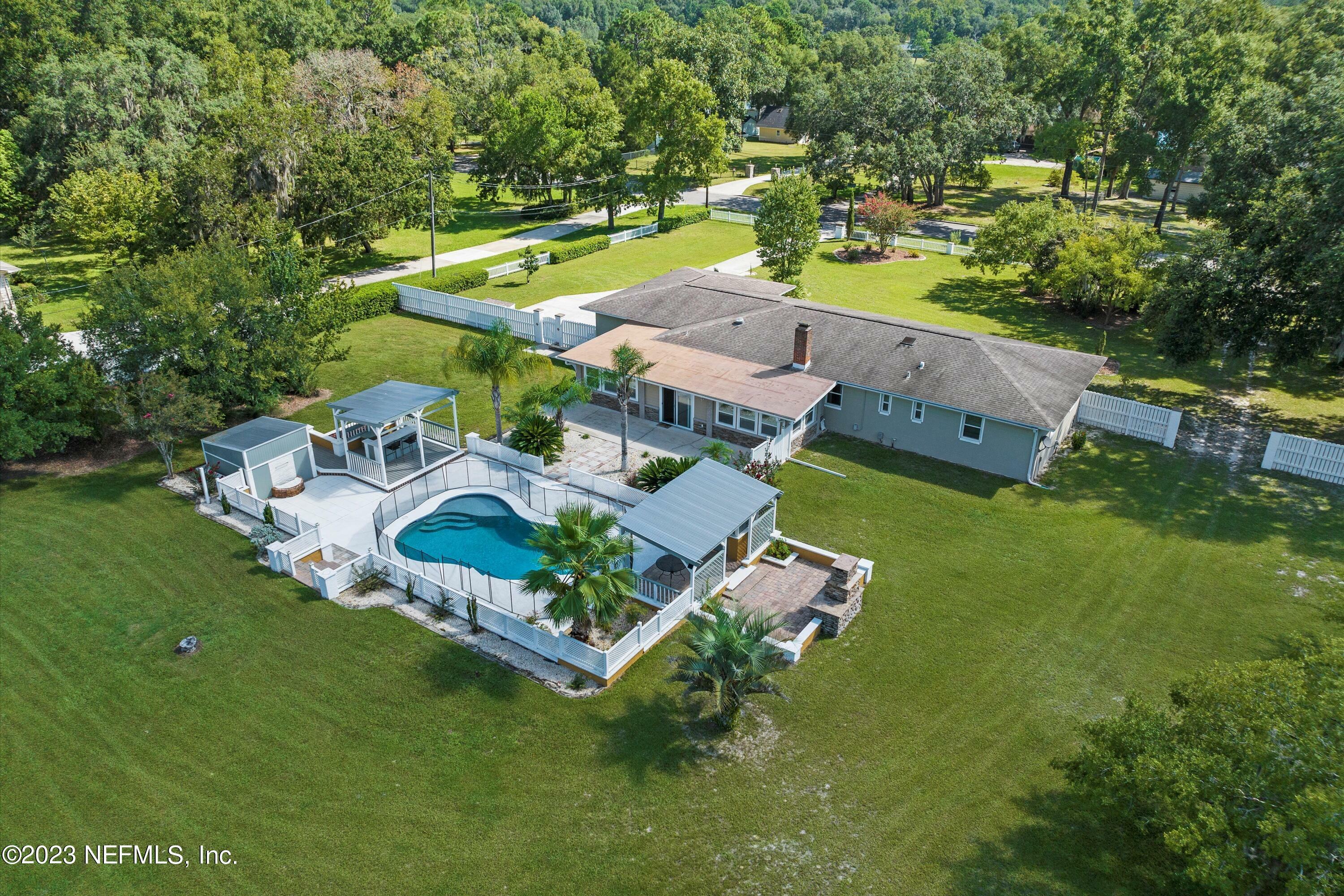 Property Photo:  768 Arthur Moore Drive  FL 32043 