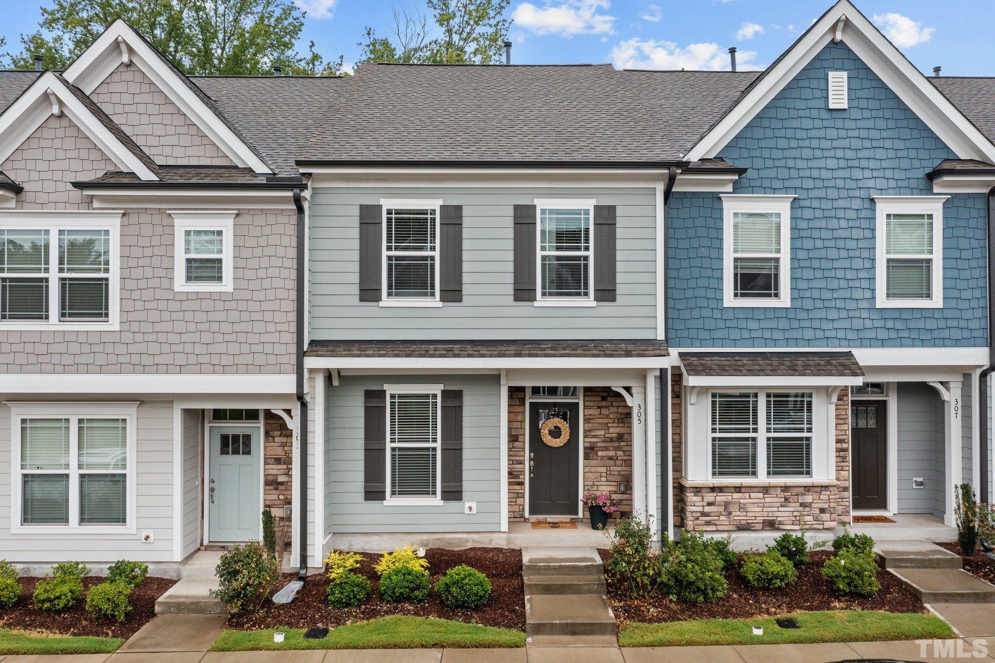 Property Photo: 305 Old Grove Lane NC 27502