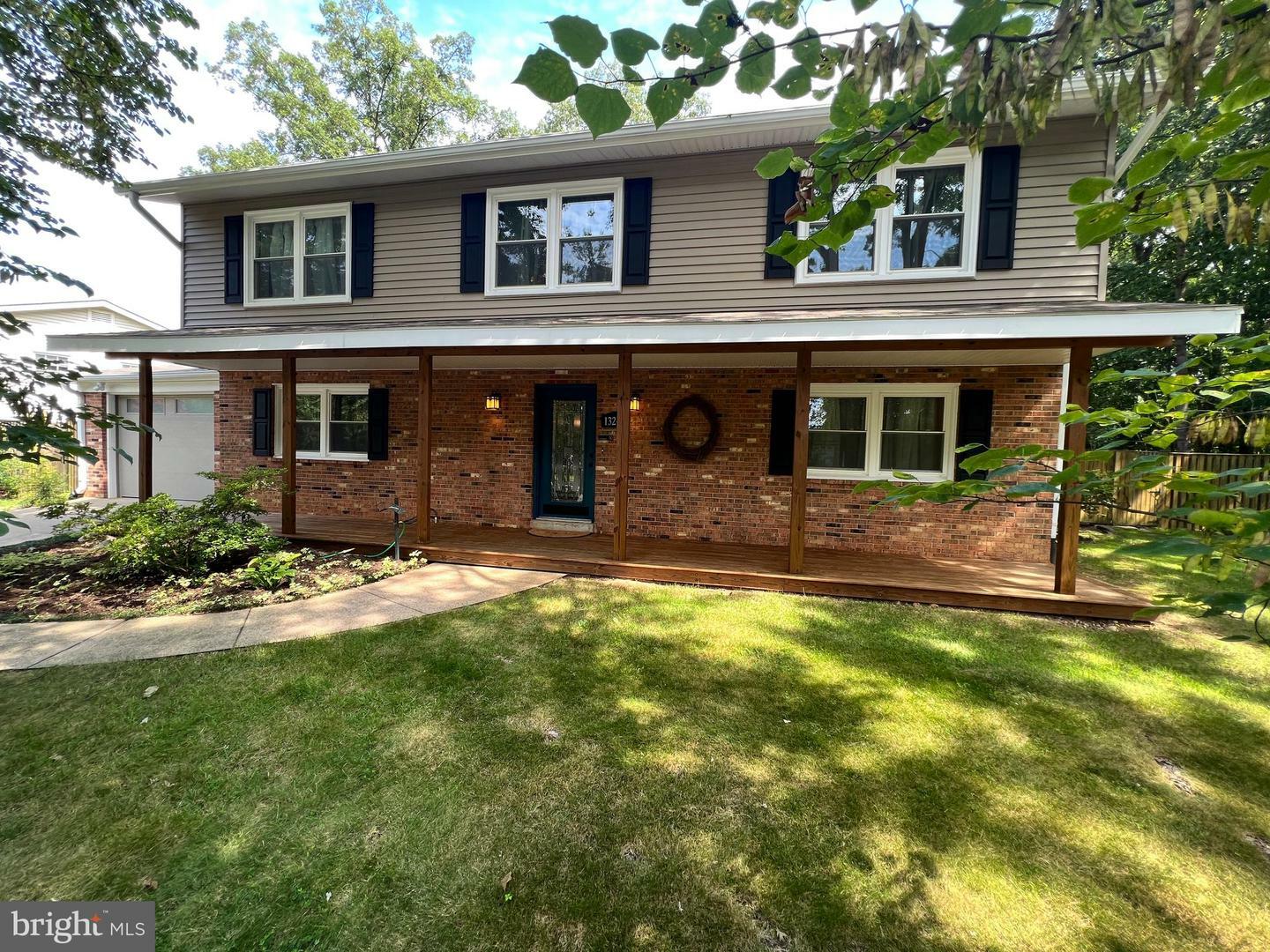 Property Photo: 13249 Sturbridge Road VA 22192