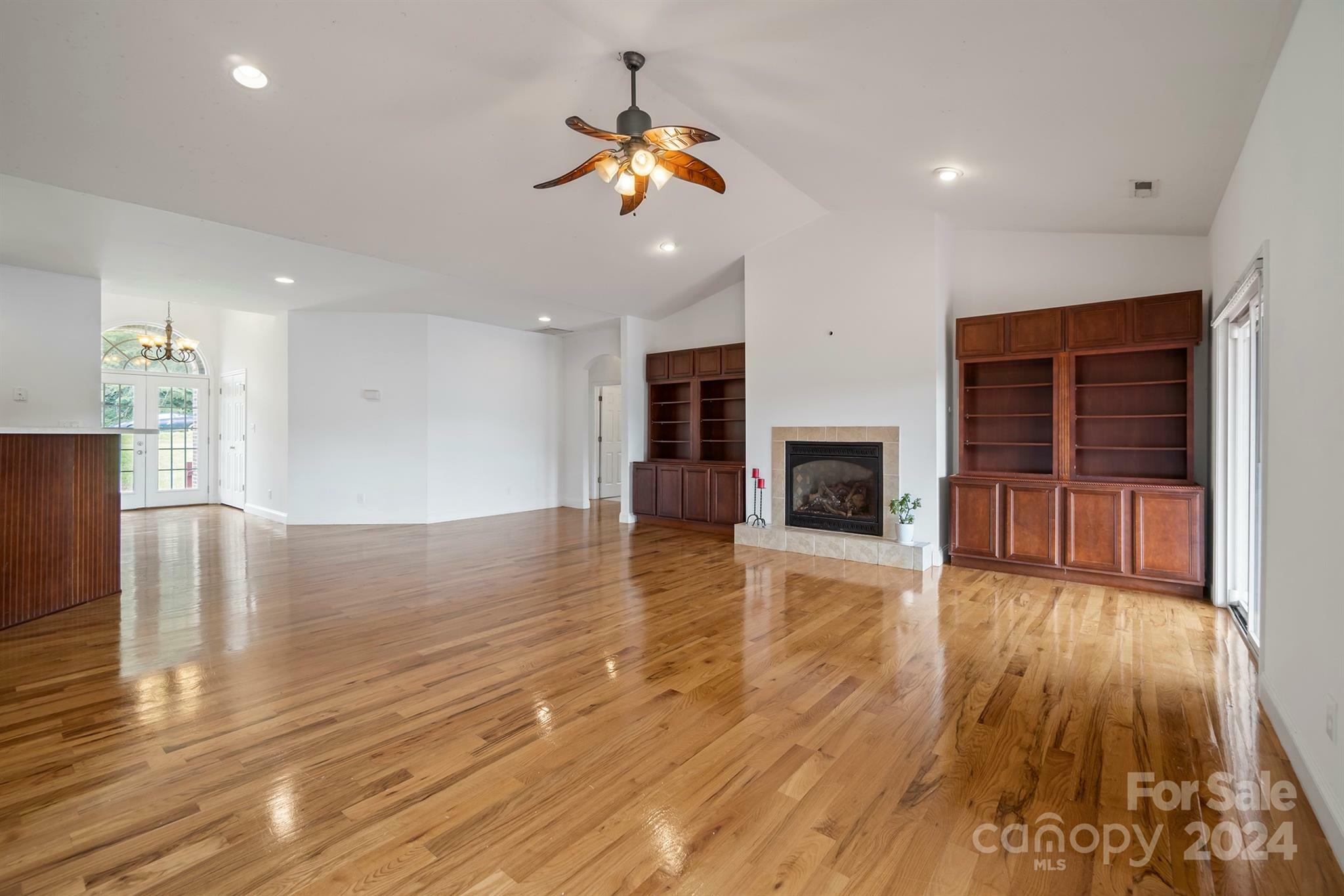 Property Photo:  380 Tongger Xiong Drive  NC 28761 